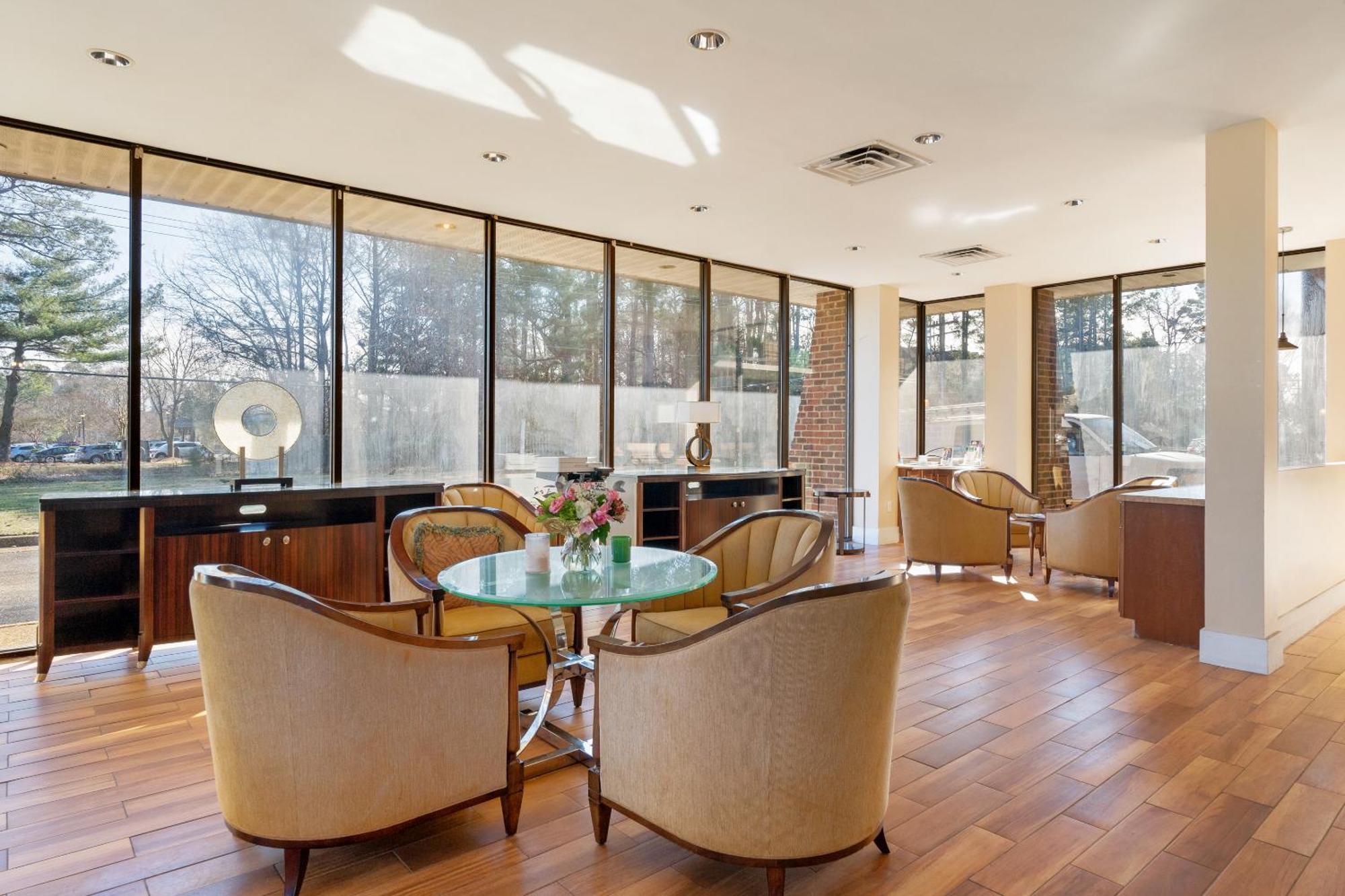 Williamsburg Suites Екстериор снимка